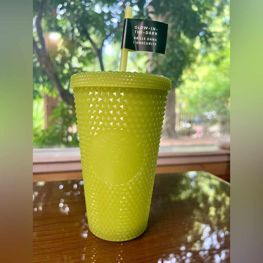NEW Starbucks Glow in the Dark - 16oz